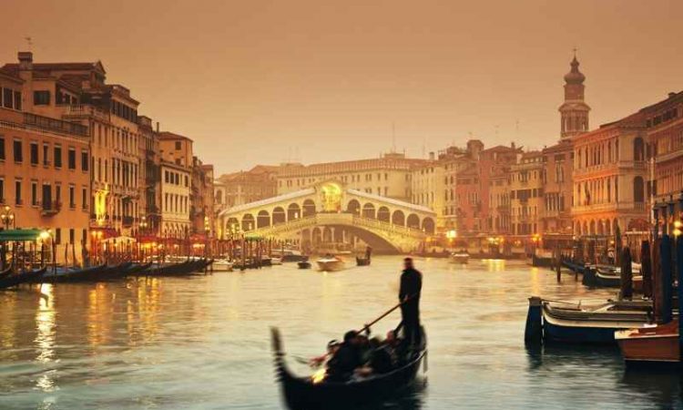 Cheap Flights from Calgary to Italy