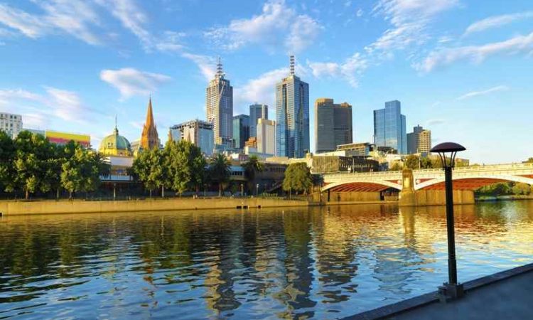 Cheap Flights from Calgary to Melbourne