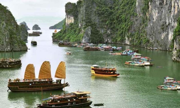 Cheap Flights from Darwin to Vietnam