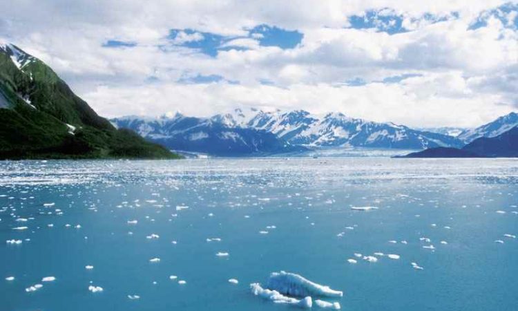 Cheap Flights from Moncton to Alaska