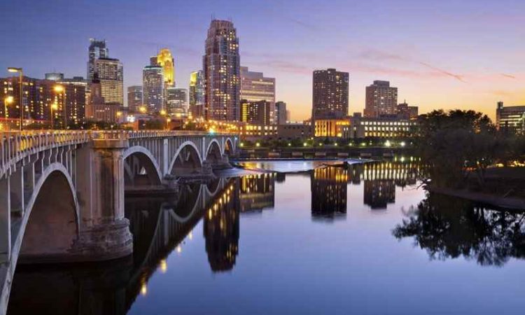 Cheap Flights from Toronto to Minnesota