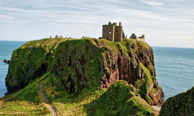 Cheap Flights from Vancouver to Edinburgh