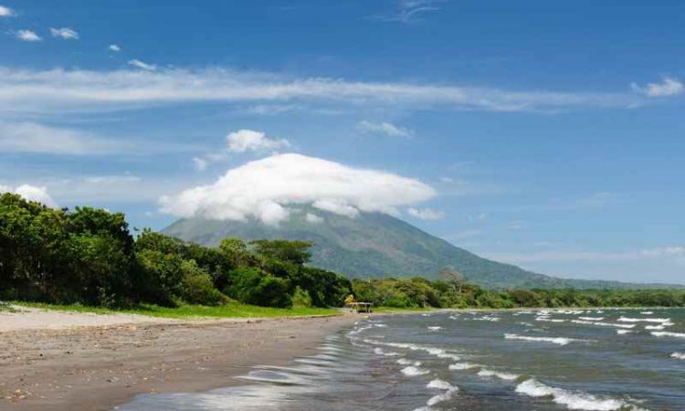 Cheap Flights to Managua