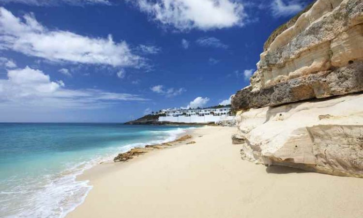 Cheap Flights to St Maarten