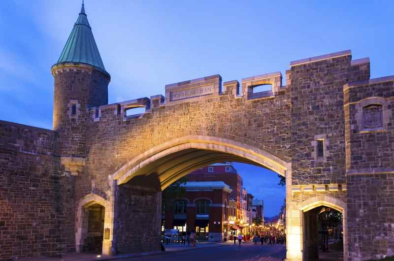 Cheap Flights from Fort St John to Quebec City