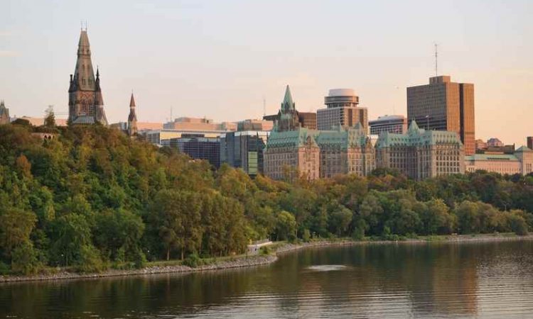 Discount Tickets from Sault Ste Marie to Toronto