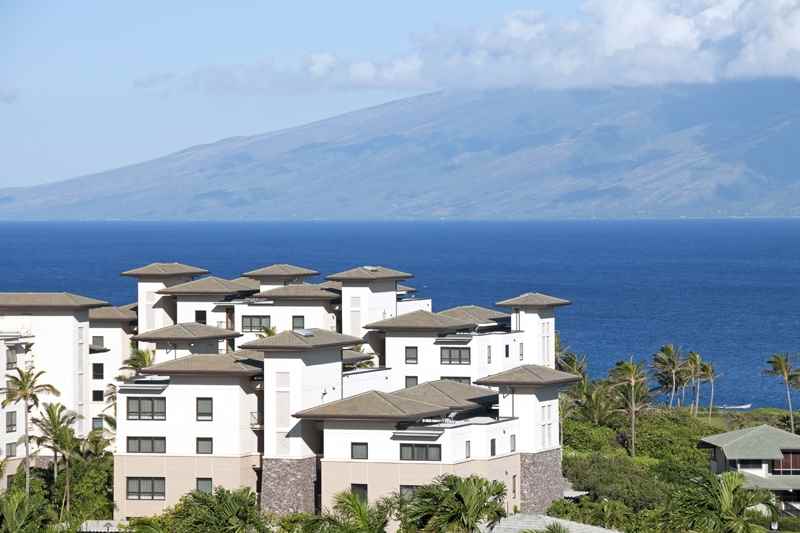 Cheap Flights from Whistler to Maui